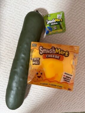 Smushmart Squishy Bundle Cheese + Pickle XL Jumbo Squeeze Toys Stress Relief NEW